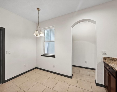 10948 Verawood Drive - Photo Thumbnail 4