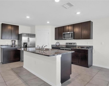 5440 Logan Cave Avenue - Photo Thumbnail 21