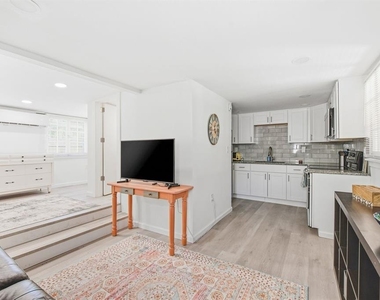 3025 56th Street S - Photo Thumbnail 3