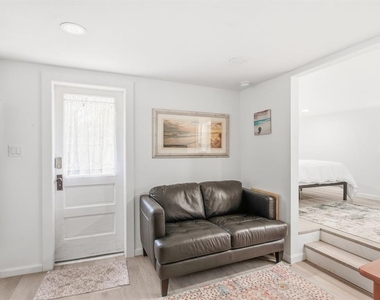 3025 56th Street S - Photo Thumbnail 5