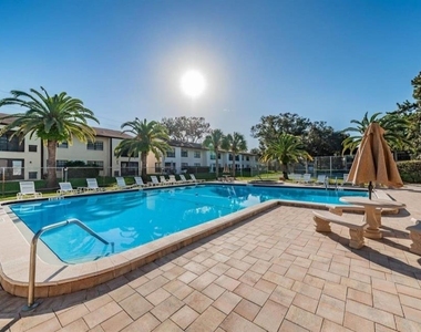 2400 Winding Creek Boulevard - Photo Thumbnail 24