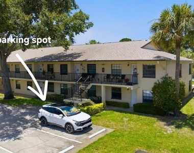 2400 Winding Creek Boulevard - Photo Thumbnail 34