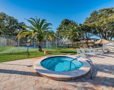 2400 Winding Creek Boulevard - Photo Thumbnail 26