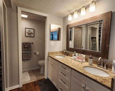 2400 Winding Creek Boulevard - Photo Thumbnail 12