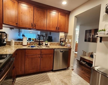 2400 Winding Creek Boulevard - Photo Thumbnail 5