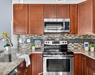 2699 Macklin Court - Photo Thumbnail 12