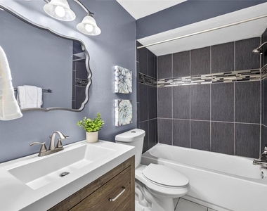 2699 Macklin Court - Photo Thumbnail 15