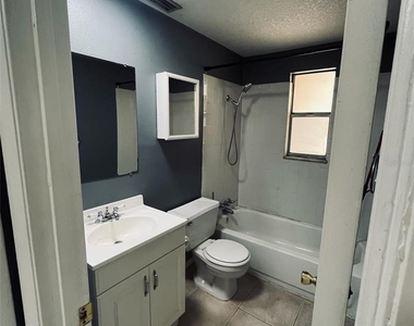 5452 Lisa Circle - Photo Thumbnail 23