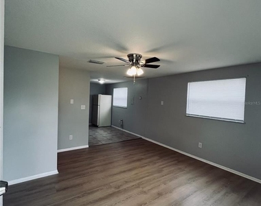 5450 Lisa Circle - Photo Thumbnail 5