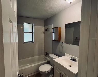 5450 Lisa Circle - Photo Thumbnail 13