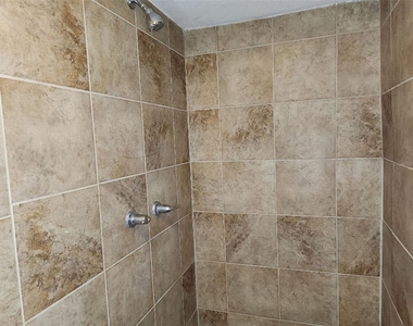 2135 8th Avenue N - Photo Thumbnail 13