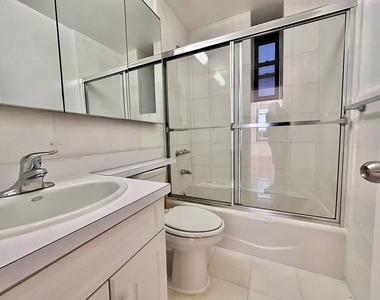 146 West 79th Street - Photo Thumbnail 3