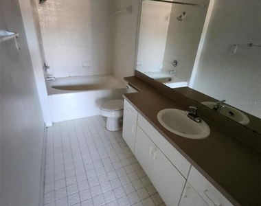 5518 Metrowest Boulevard - Photo Thumbnail 7