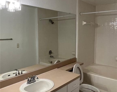 5500 Metrowest Boulevard - Photo Thumbnail 5