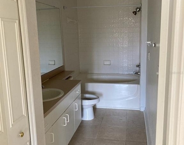 5500 Metrowest Boulevard - Photo Thumbnail 6
