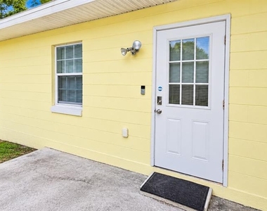 703 Avenue L Se - Photo Thumbnail 13