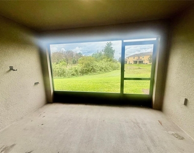 251 Annabelle Way - Photo Thumbnail 32