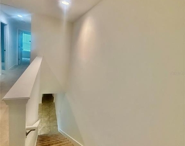 251 Annabelle Way - Photo Thumbnail 12