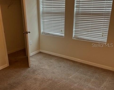 437 Stillwater Lane - Photo Thumbnail 12