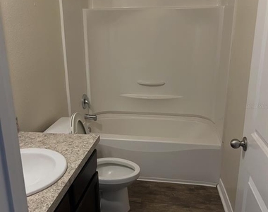 437 Stillwater Lane - Photo Thumbnail 11