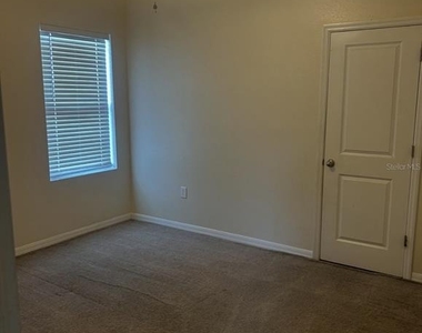 437 Stillwater Lane - Photo Thumbnail 20