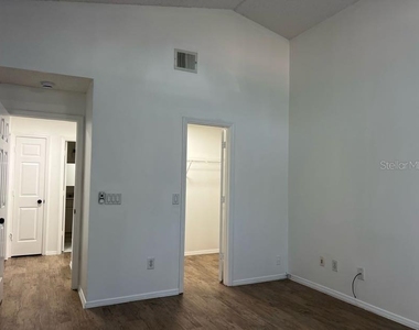 1569 Avleigh Circle - Photo Thumbnail 18