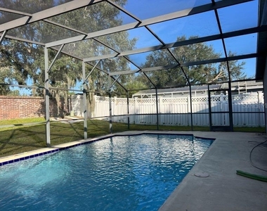 1569 Avleigh Circle - Photo Thumbnail 25