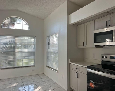 1569 Avleigh Circle - Photo Thumbnail 30