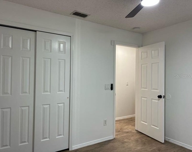 1569 Avleigh Circle - Photo Thumbnail 12