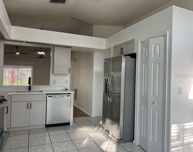 1569 Avleigh Circle - Photo Thumbnail 31