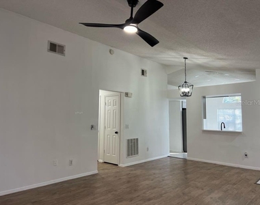 1569 Avleigh Circle - Photo Thumbnail 4