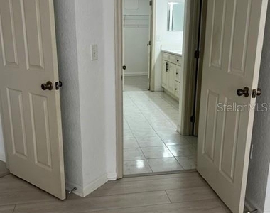 2982 Ashland Lane - Photo Thumbnail 19