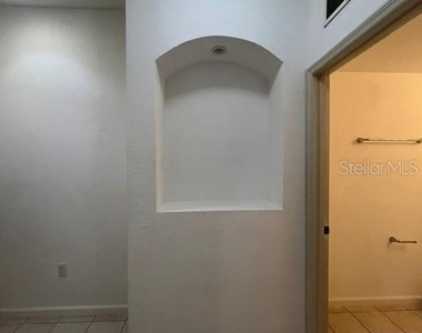 2982 Ashland Lane - Photo Thumbnail 12