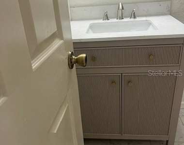 2982 Ashland Lane - Photo Thumbnail 24