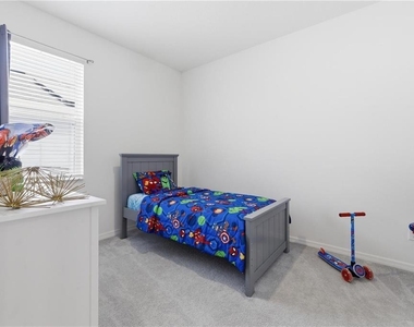 740 Richmond Estate Avenue - Photo Thumbnail 6