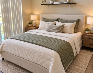 715 Riggs Circle - Photo Thumbnail 6
