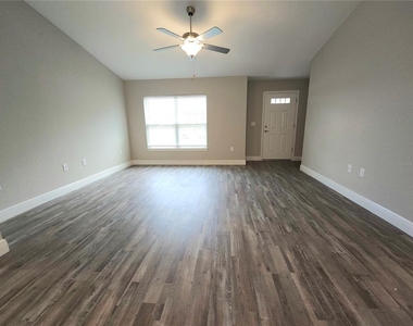 312 Locust Pass - Photo Thumbnail 3