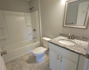200 Marion Oaks Golf Road - Photo Thumbnail 9