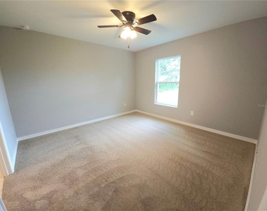 16585 Sw 31st Circle - Photo Thumbnail 4