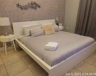 5161 Oakbourne Avenue - Photo Thumbnail 19
