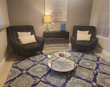 5161 Oakbourne Avenue - Photo Thumbnail 18