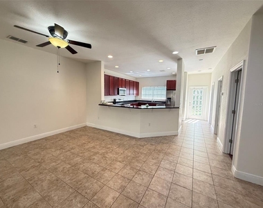 13237 Fountainbleau Drive - Photo Thumbnail 4