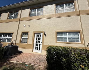 13237 Fountainbleau Drive - Photo Thumbnail 20
