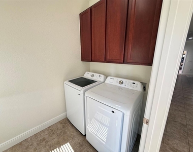 13237 Fountainbleau Drive - Photo Thumbnail 7