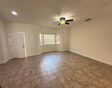 13237 Fountainbleau Drive - Photo Thumbnail 5