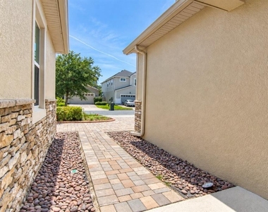 1900 Donahue Drive - Photo Thumbnail 6
