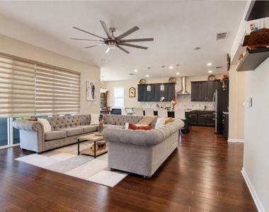 1900 Donahue Drive - Photo Thumbnail 20