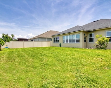 1900 Donahue Drive - Photo Thumbnail 29