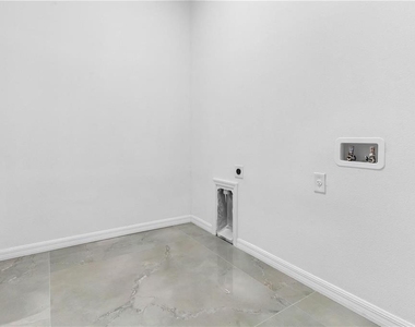 4038 Antelope Terrace - Photo Thumbnail 32