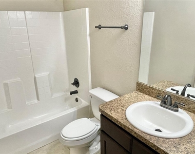 4349 Sw 169th Lane Road - Photo Thumbnail 10